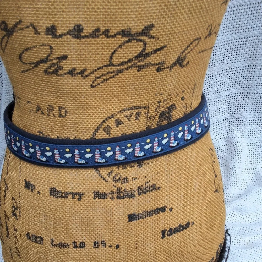 Vineyard Vines Lighthouse belt 30 NWOT